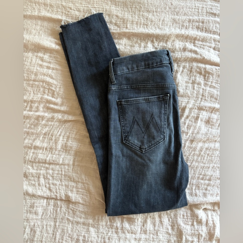MOTHER Black High Waisted Looker Ankle Fray Jeans